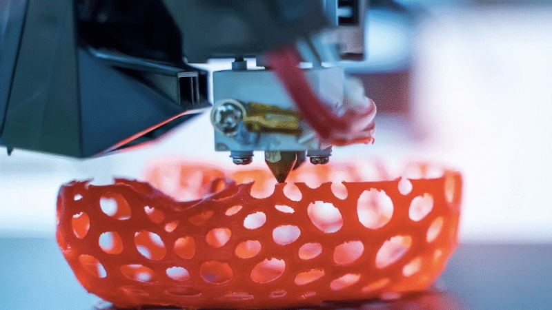 3D printer producing plastic prototype part in China
