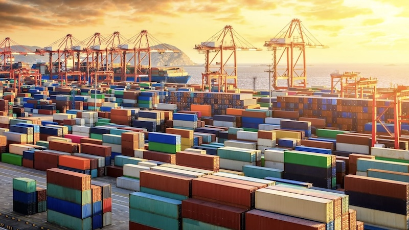 Holiday busy port